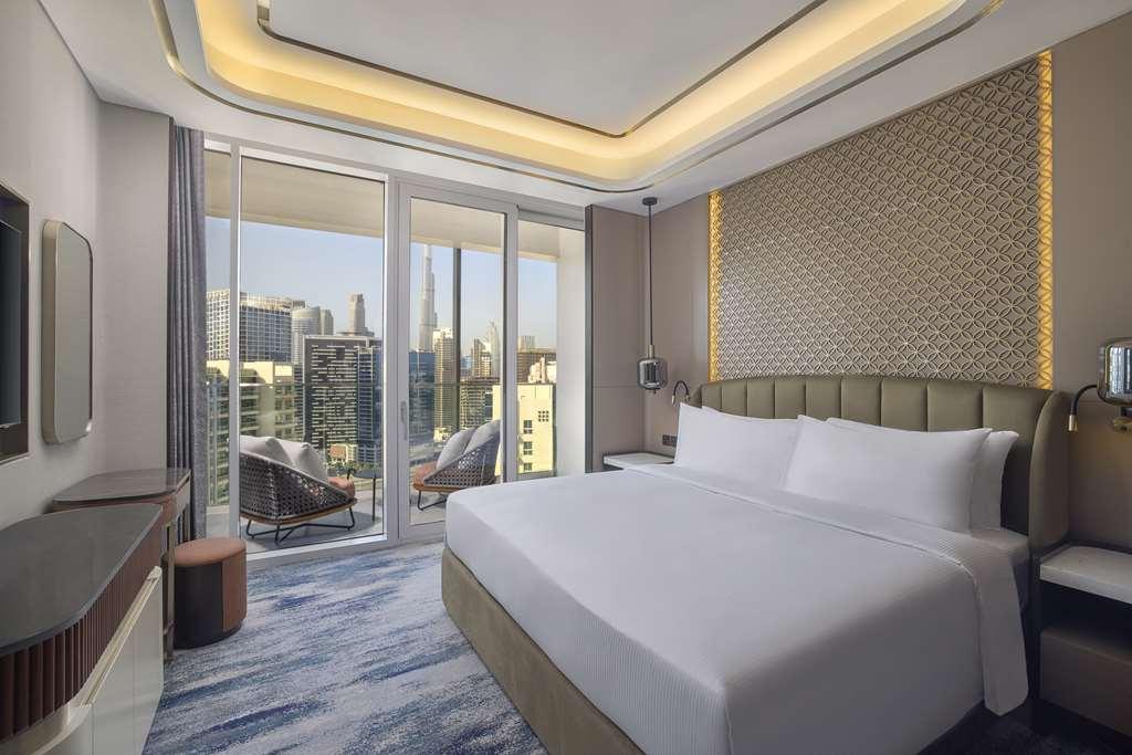 Embassy Suites By Hilton Dubai Business Bay Szoba fotó