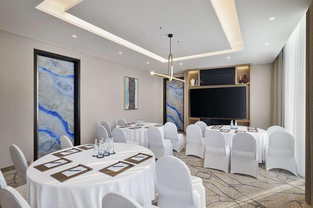 Embassy Suites By Hilton Dubai Business Bay Létesítmények fotó