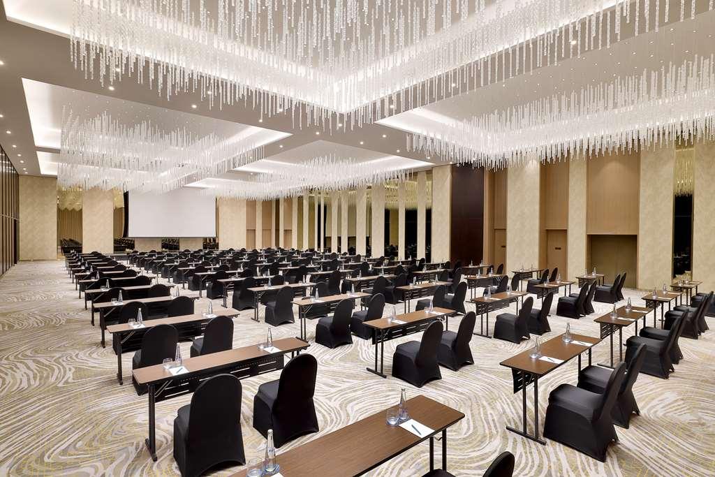 Embassy Suites By Hilton Dubai Business Bay Létesítmények fotó
